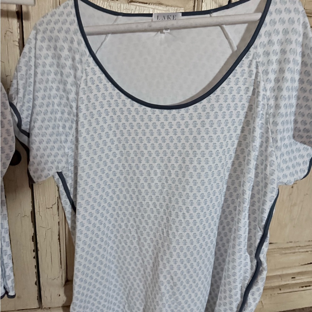 LAKE Women's Pima bundled set in blue and white.